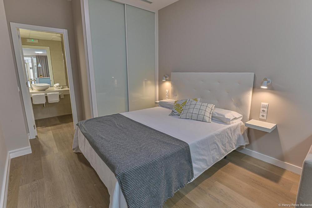Apartamentos Bela Кангас де Морацо Екстериор снимка